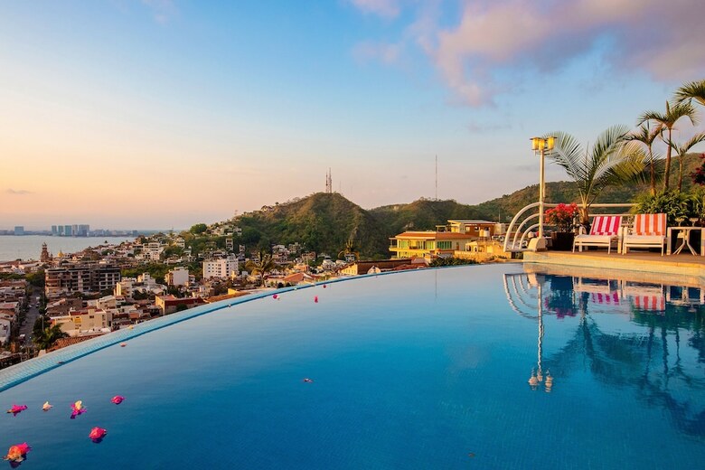 Casa Yvonneka, Private Luxury Villa