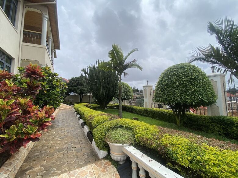 Bed & Breakfast Affordable Homes Kigali