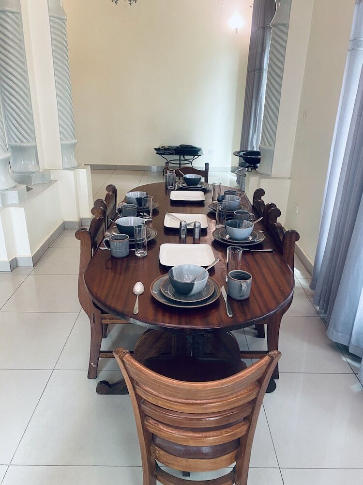 Bed & Breakfast Affordable Homes Kigali