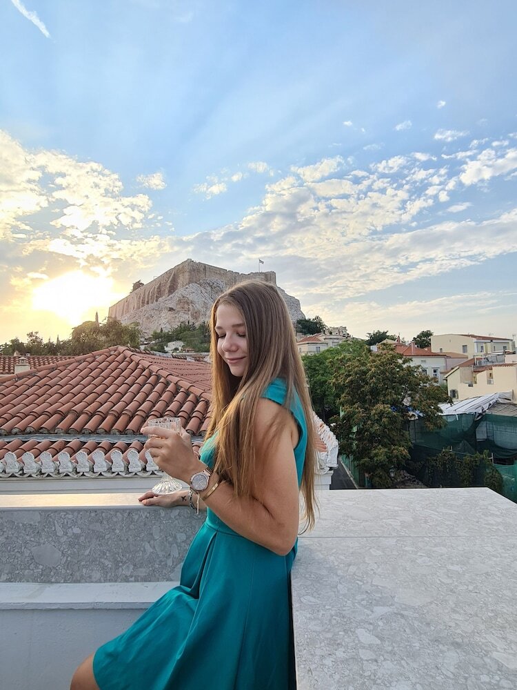 Cityzoe Athens Suites