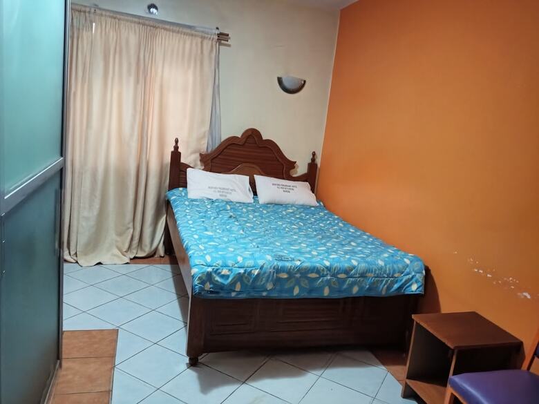 Munyaka Paramount Hotel