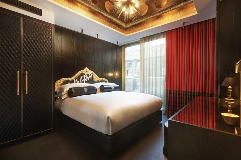 Hotel Chateau Denmark London