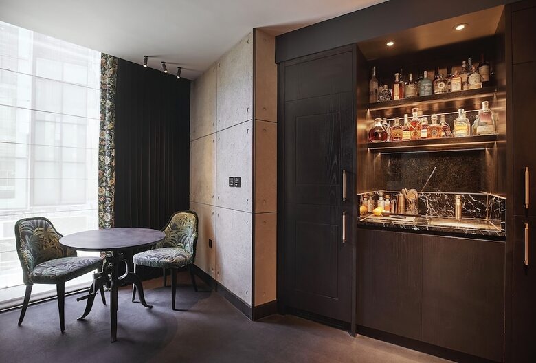 Hotel Chateau Denmark London