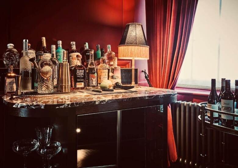 Hotel Chateau Denmark London