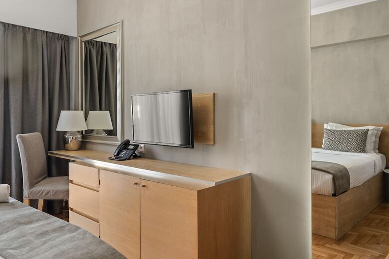 Athens Warehouse Hotel & Suites