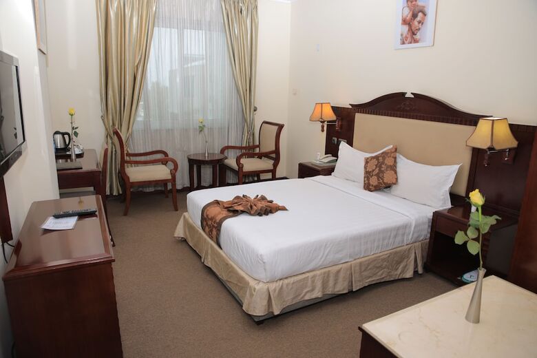 Debredamo Hotel