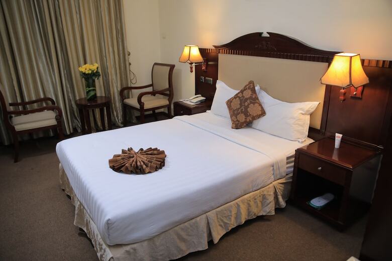 Debredamo Hotel