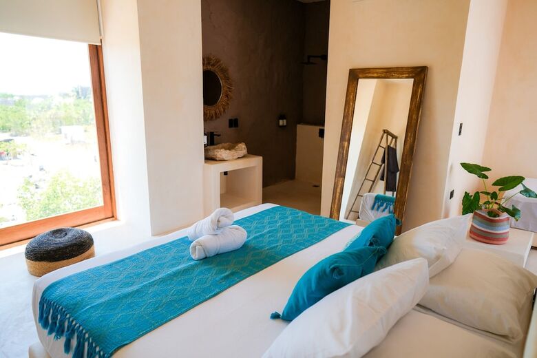 Tikul Hotel Boutique