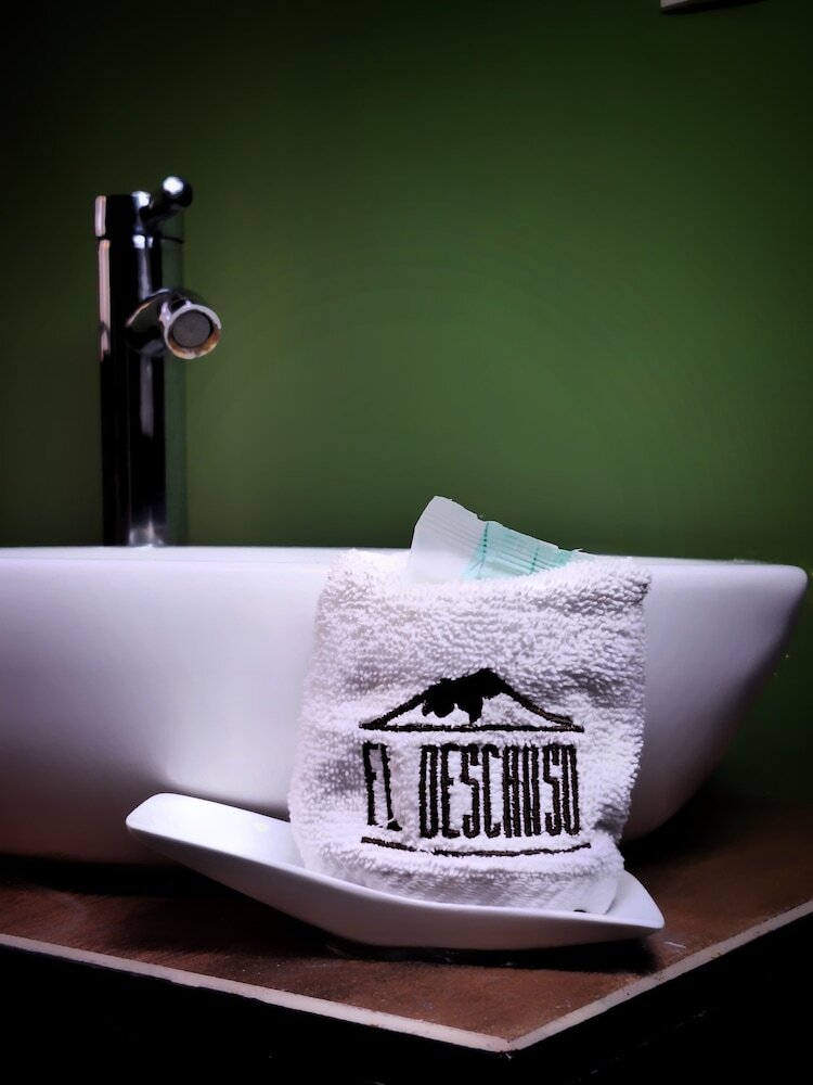 El Descanso Catedral Hotel