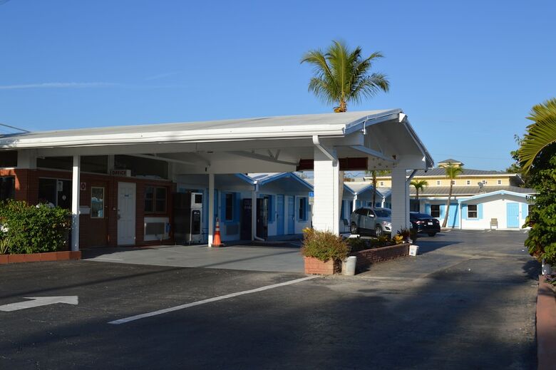 Motel Budget Inn - Ft Myers