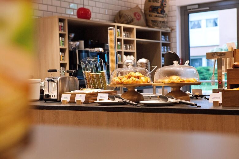 Hotel Holiday Inn Express Furth By Ihg