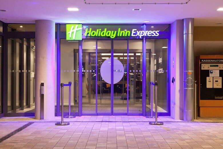 Hotel Holiday Inn Express Furth By Ihg