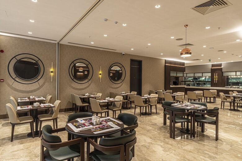 TRYP By Wyndham Istanbul Sisli Hotel
