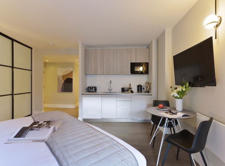Hotel The Residen