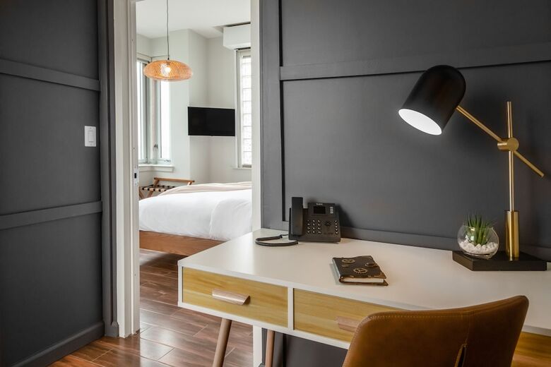 The Modernist Hotel