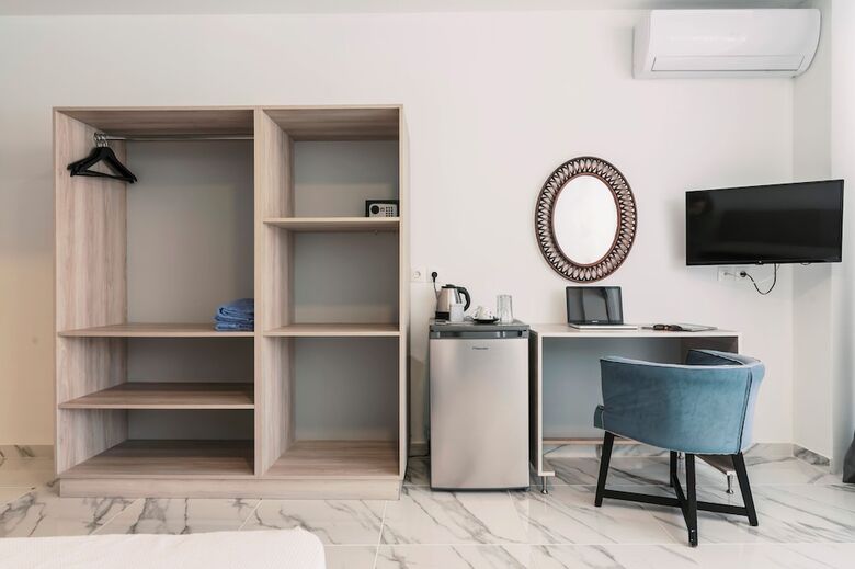 Hotel Bamboo Suites Adults Only