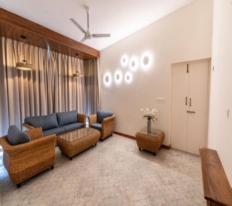 Hotel Lillywoods Suites And Villas