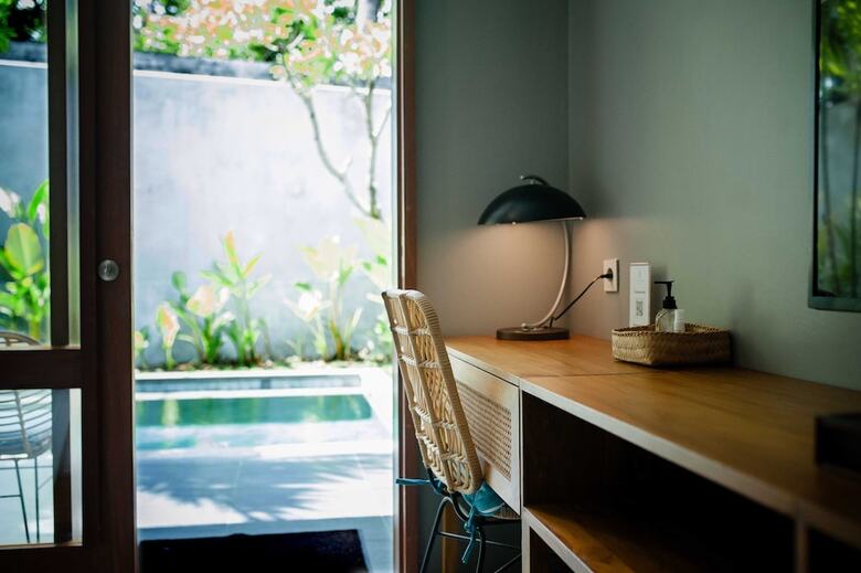 Hotel Ecozy Dijiwa Canggu