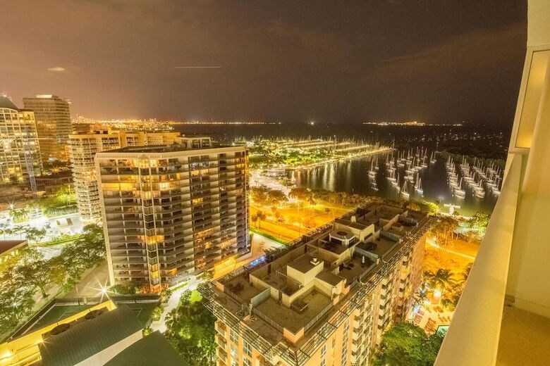 Apartamentos Ocean, Marina & City View Studio + Balcony #2