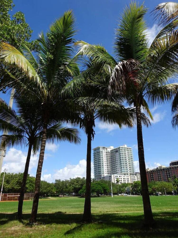 Apartamentos Ocean, Marina & City View Studio + Balcony #2