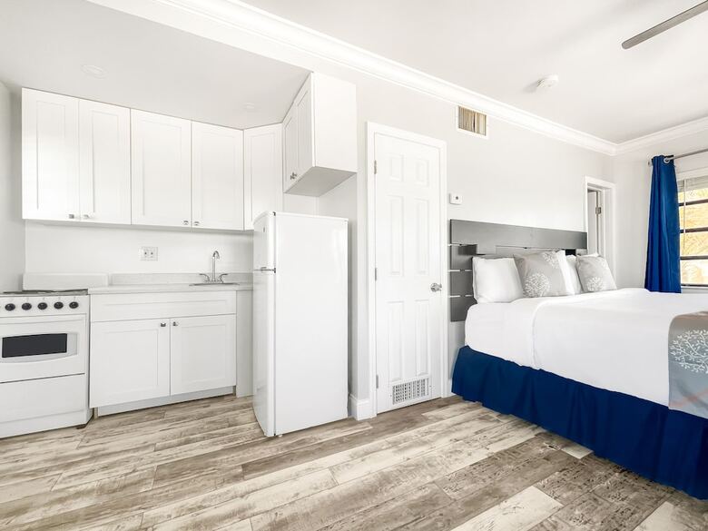 Motel Neptune Oceanfront Rentals