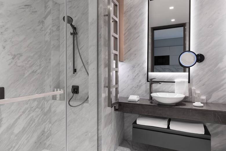 Jw Marriott Hotel Istanbul Marmara Sea
