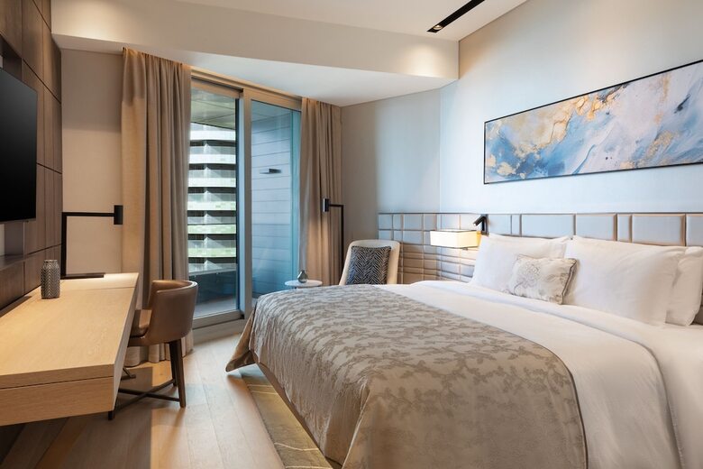 Jw Marriott Hotel Istanbul Marmara Sea