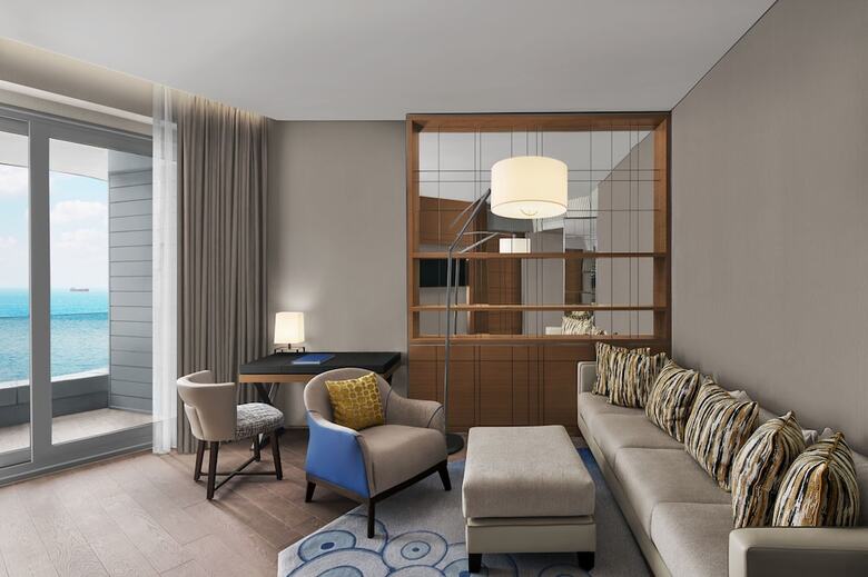 Jw Marriott Hotel Istanbul Marmara Sea