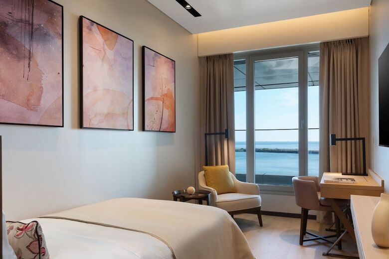 Jw Marriott Hotel Istanbul Marmara Sea