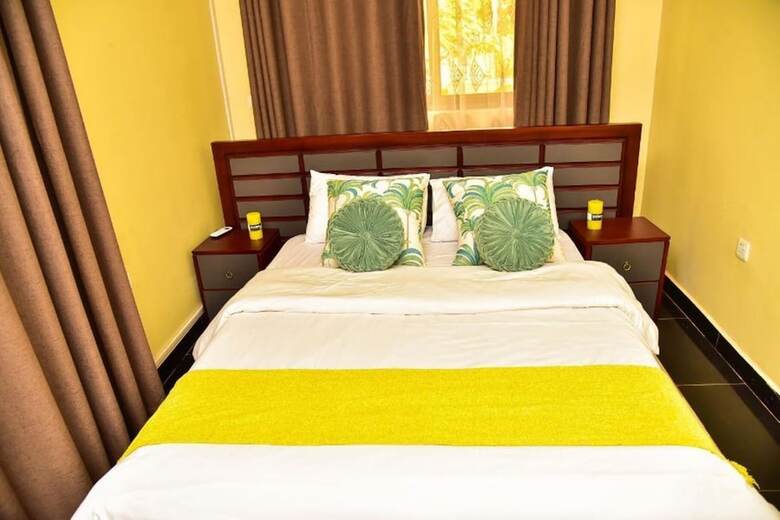 Aparthotel Four Vins Hotel & Apartments