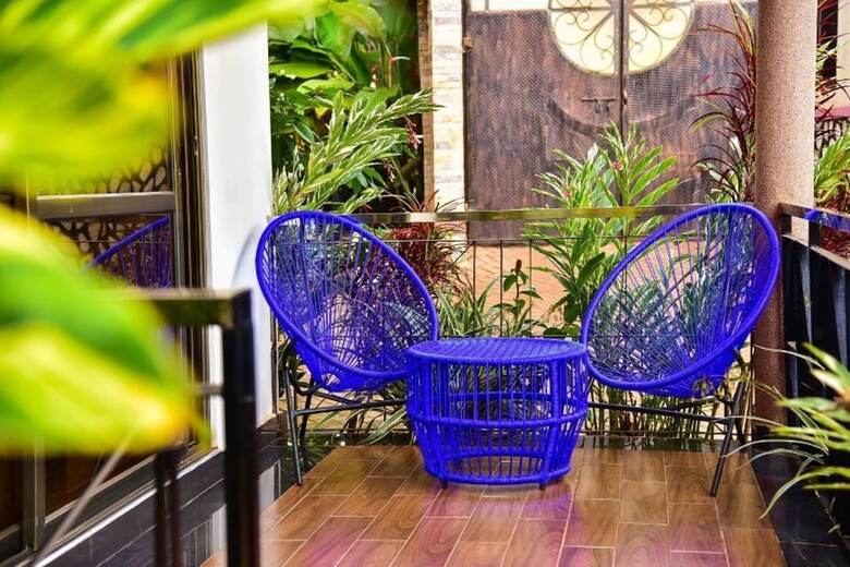 Aparthotel Four Vins Hotel & Apartments