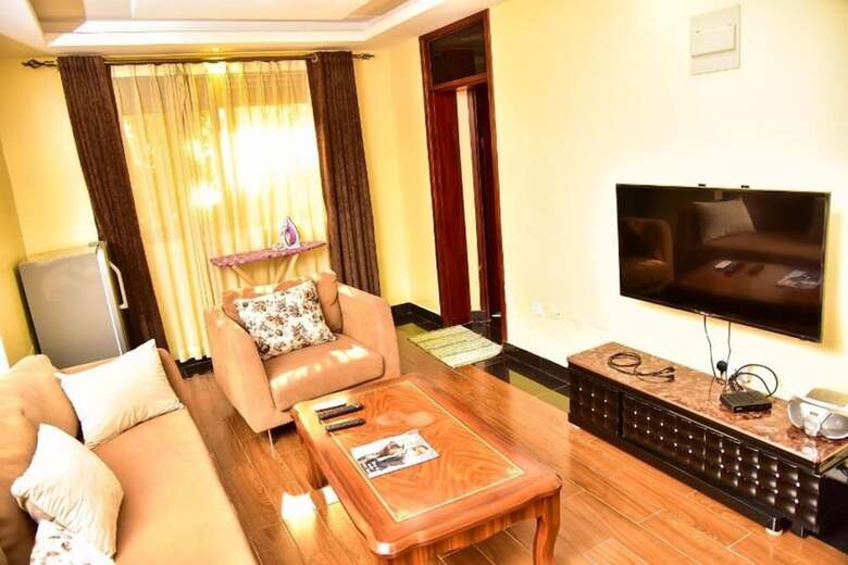 Aparthotel Four Vins Hotel & Apartments