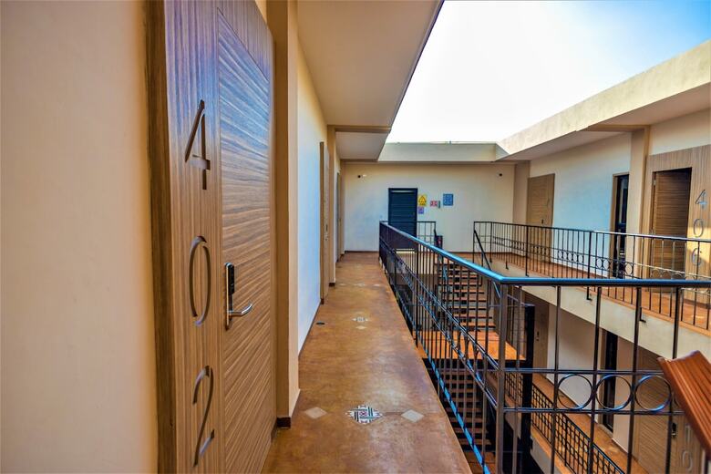Hotel Plaza By Kavia