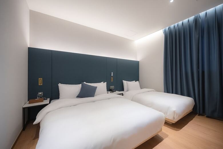 Brown Dot Hotel Gijang Station