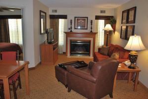 Hotel Homewood Suites By Hilton Toledo-maumee