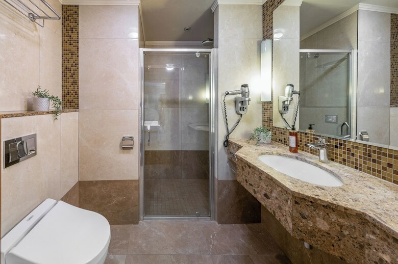 Aparthotel Crown Palace Apartments By Adrez