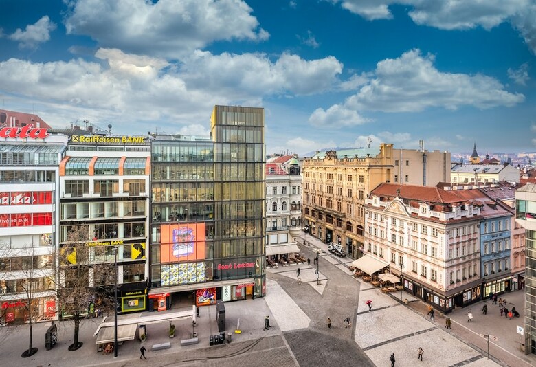 Aparthotel Crown Palace Apartments By Adrez