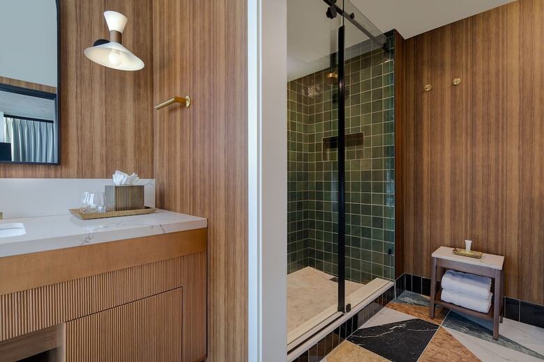 Hotel Le M�ridien Salt Lake City Downtown
