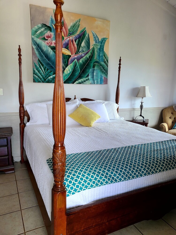 Boundless Bliss Hotel