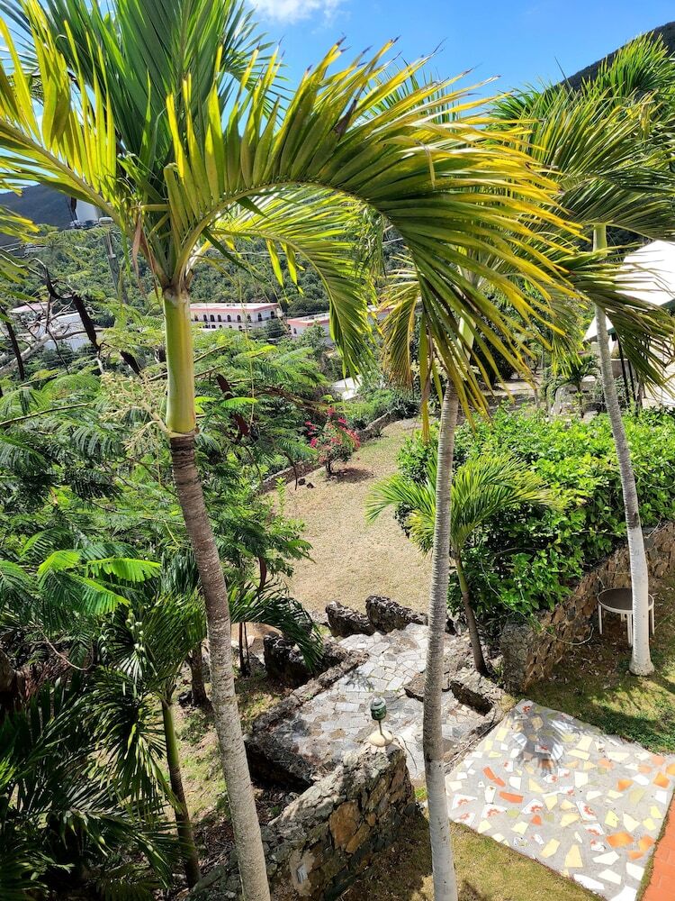 Boundless Bliss Hotel