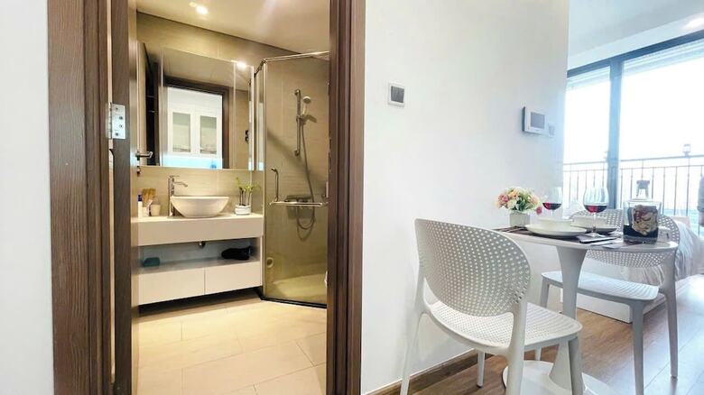 Aparthotel Vinhomes Green Bay-studio Apartment