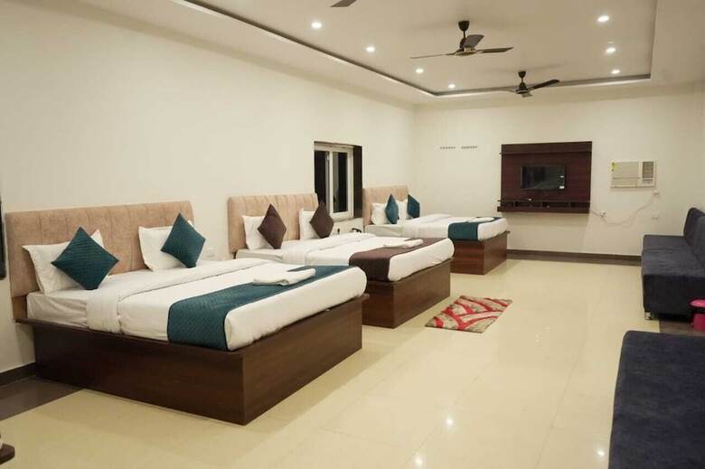 Hotel The Golden Palace