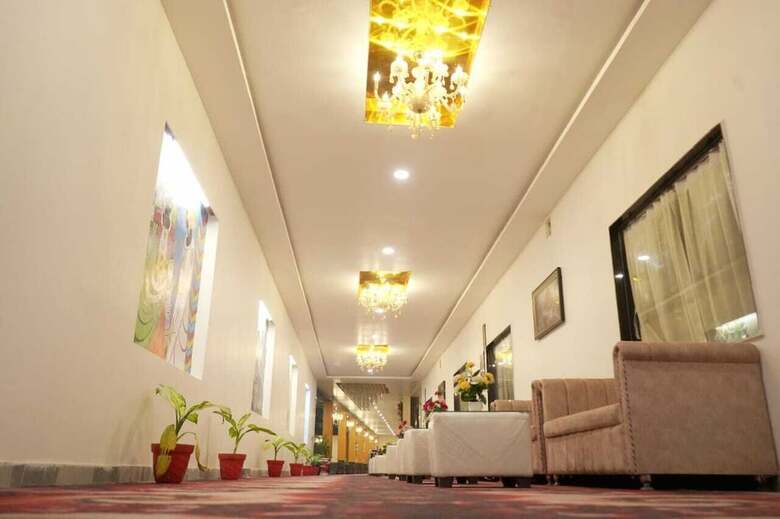 Hotel The Golden Palace