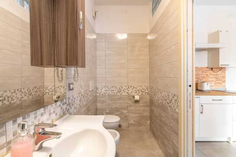 Monti Guesthouse