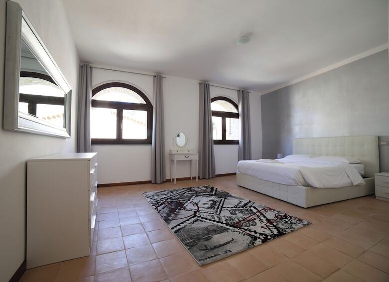 Ht Castello Di Campolongo