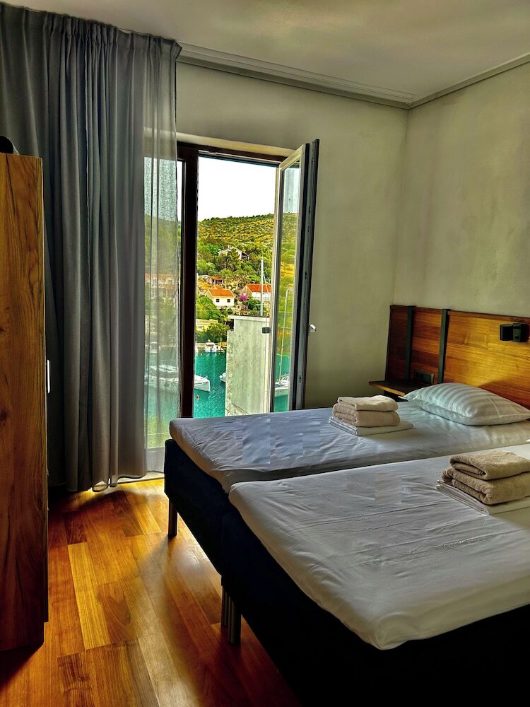 Aparthotel Villa More A-11