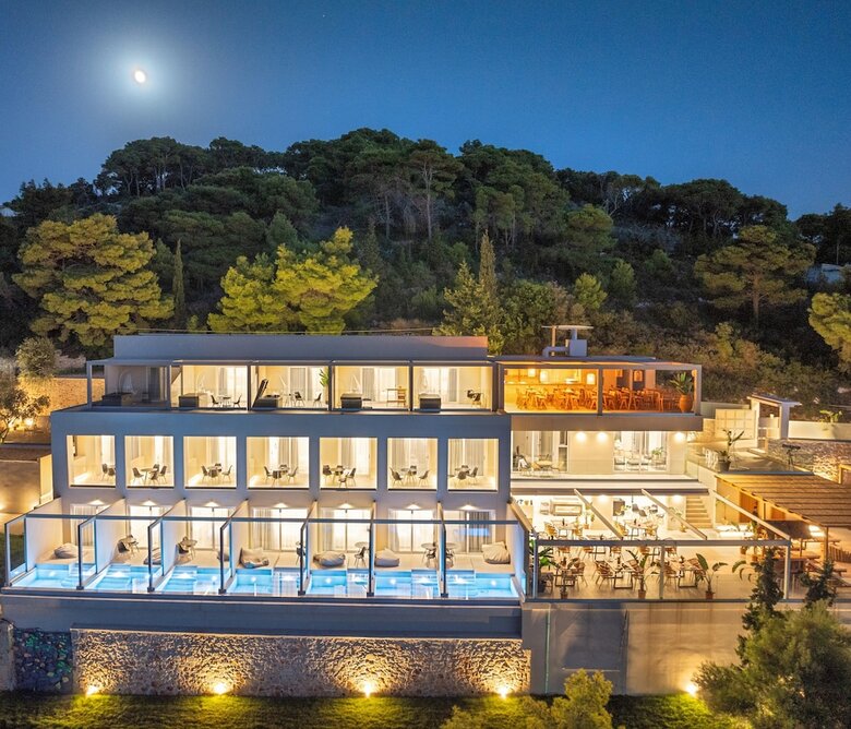 Hotel Myzith Luxury Suites