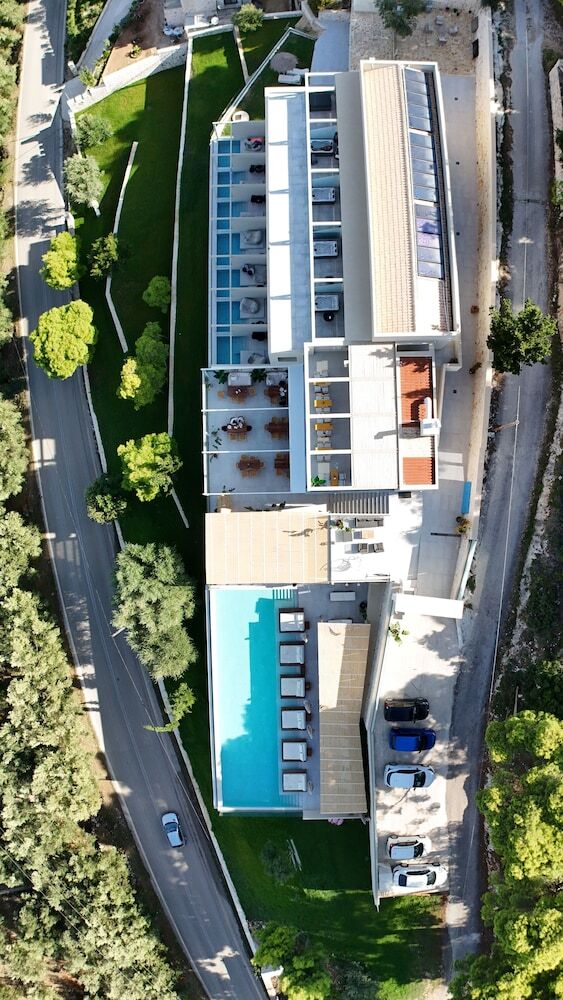 Hotel Myzith Luxury Suites