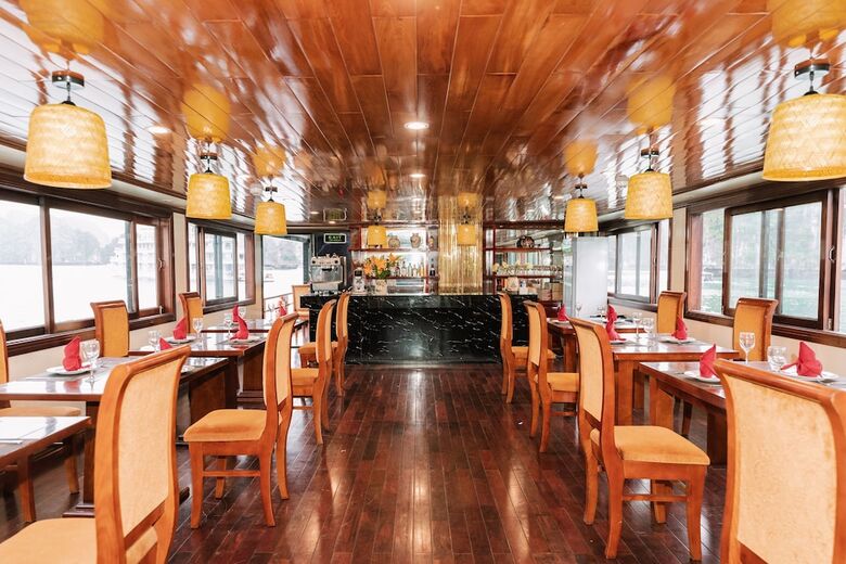 Honey Boutique Cruise