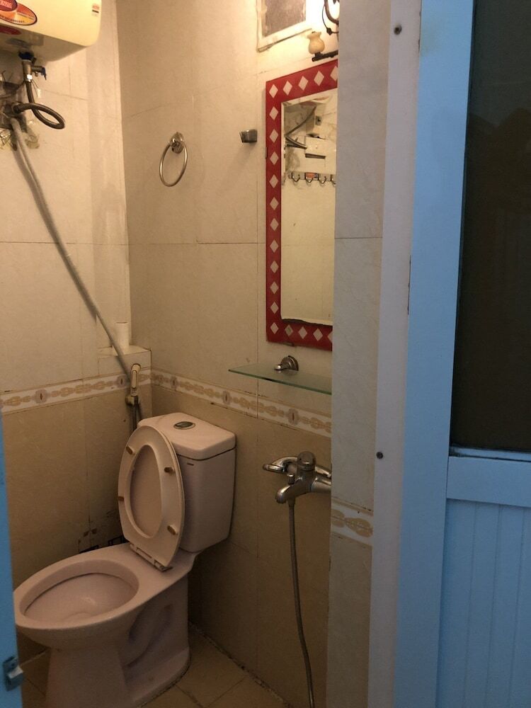 Hotel Huong Thuy Guesthouse